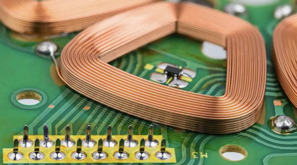 Prečo je valcovňa elektromagnetického drôtu nevyhnutná pre modernú výrobu drôtu?